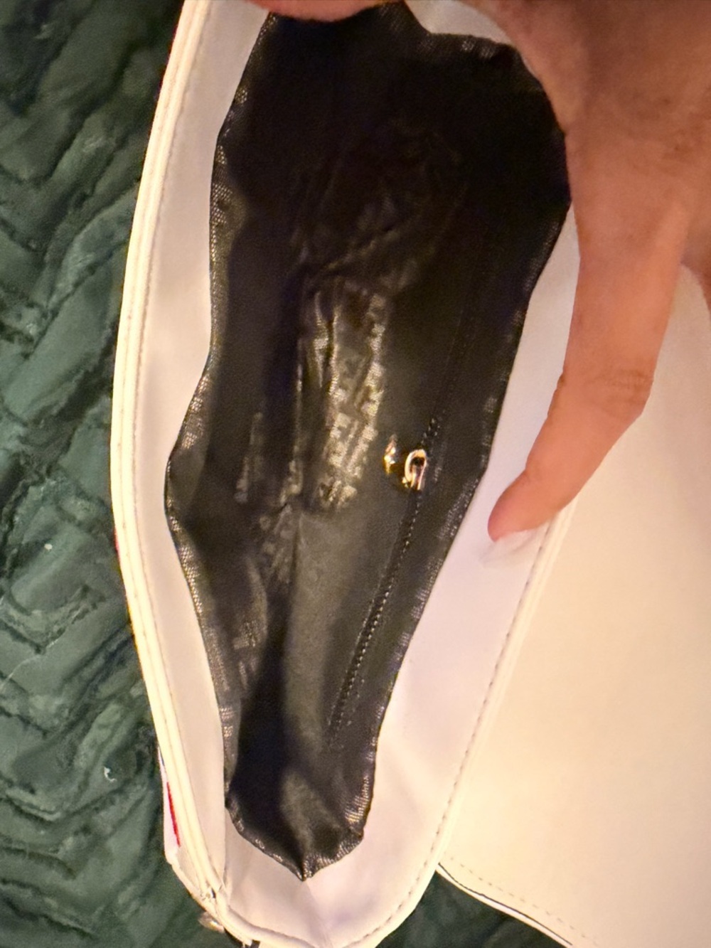 Fendi White Trim Rainbow FF Logo Shoulder Bag - Picture 2 of 5